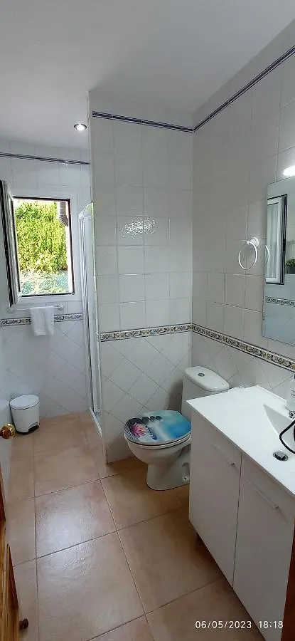 Villa Sirena Cala'N Blanes  0*, Cala'N Blanes (Menorca) España