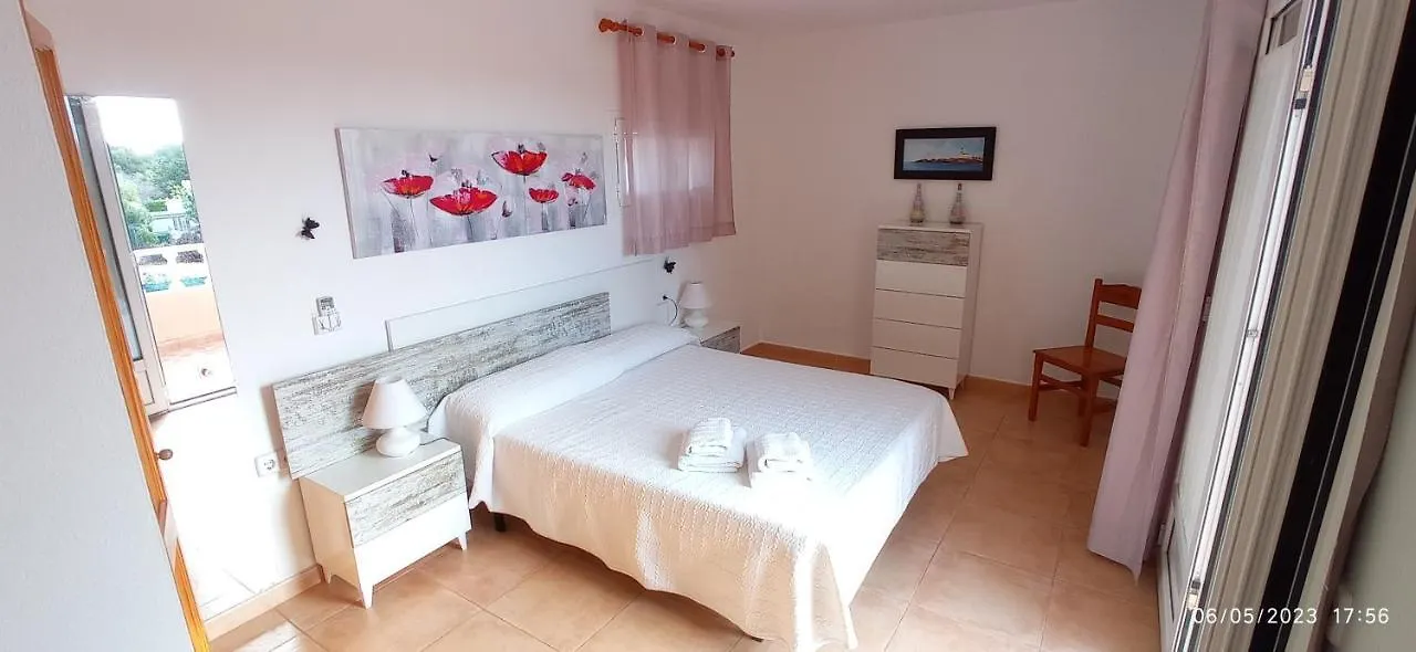 Villa Sirena Cala'N Blanes  Feriehus Cala'N Blanes (Menorca)